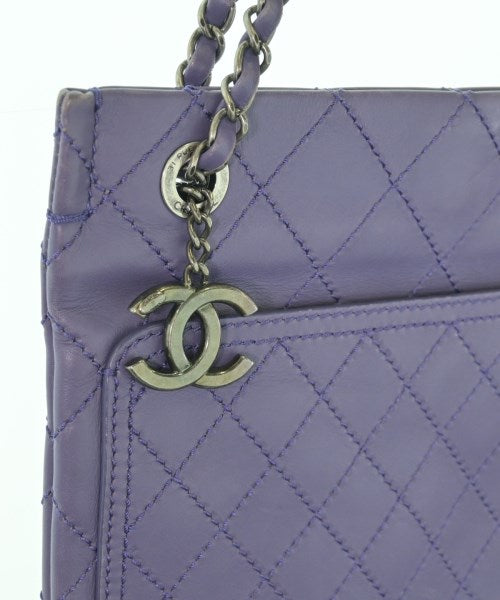 CHANEL กระเป๋าสะพาย