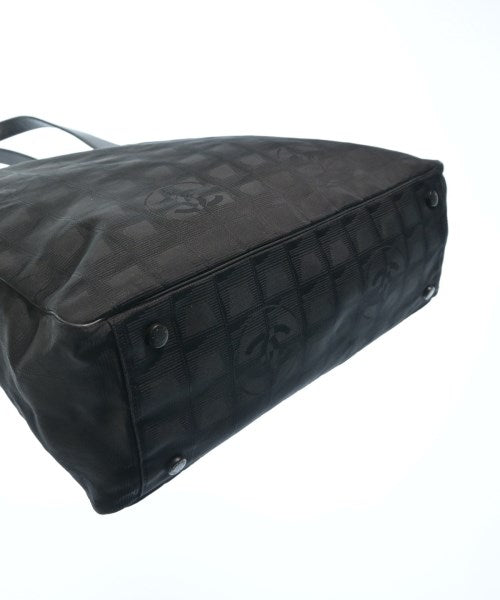 CHANEL กระเป๋าถือขนาดใหญ่