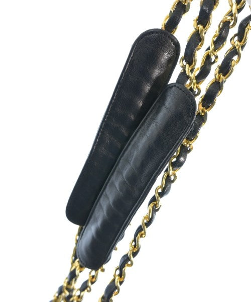 CHANEL กระเป๋าสะพาย