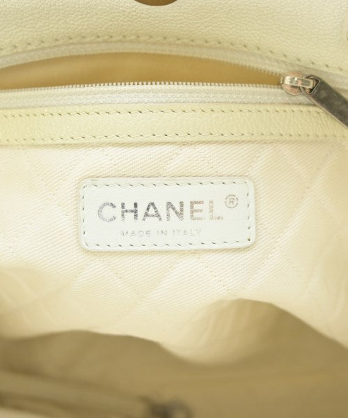 CHANEL กระเป๋าถือขนาดใหญ่