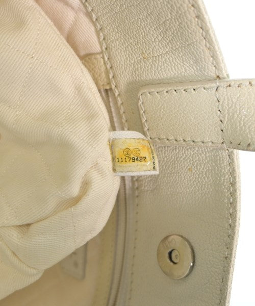 CHANEL กระเป๋าถือขนาดใหญ่