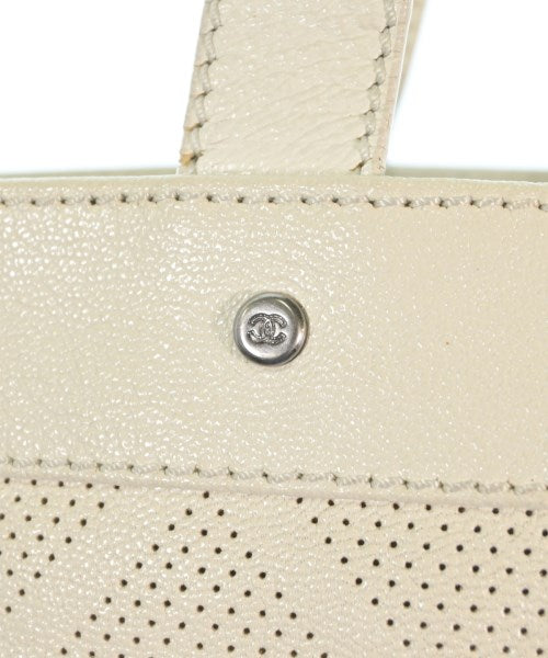 CHANEL กระเป๋าถือขนาดใหญ่