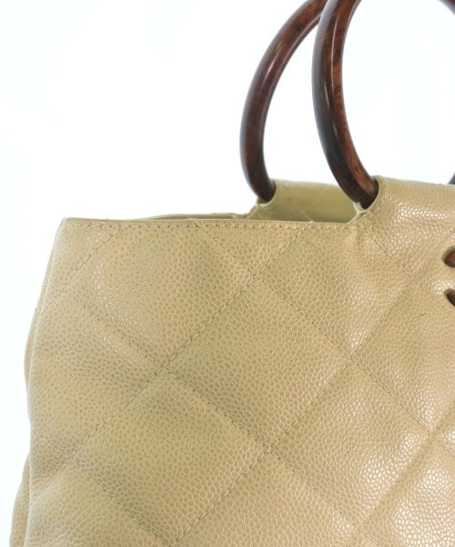 CHANEL กระเป๋าถือ