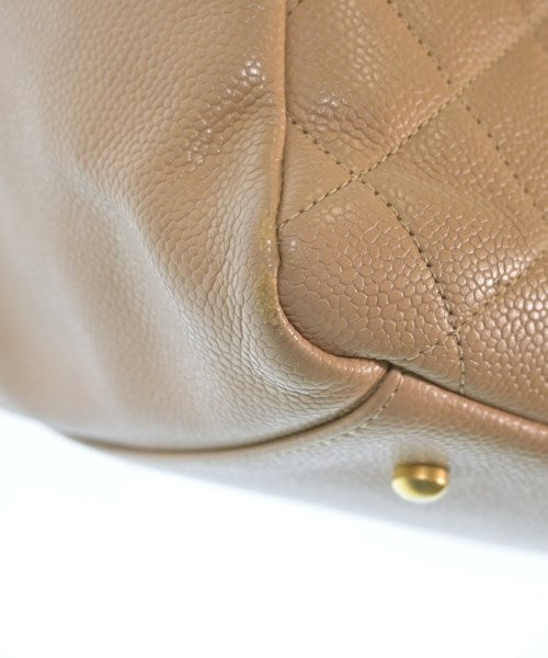 CHANEL กระเป๋าถือขนาดใหญ่