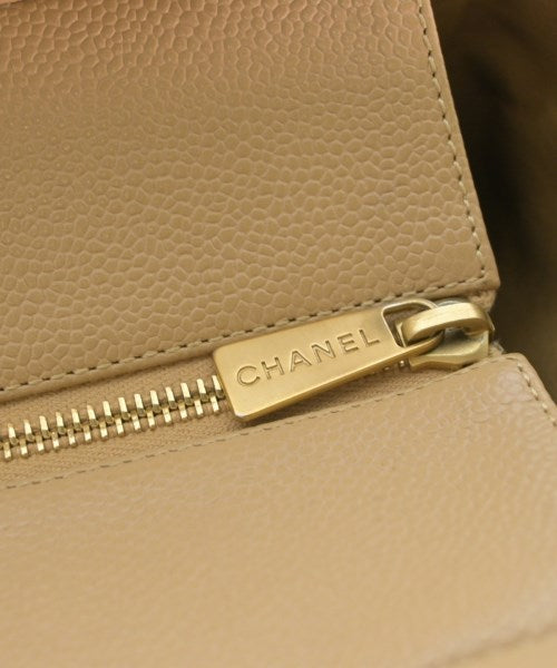 CHANEL กระเป๋าถือขนาดใหญ่