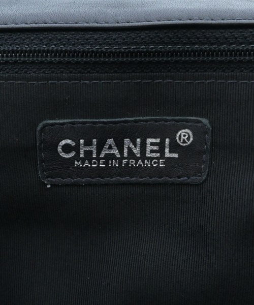 CHANEL กระเป๋าสะพาย