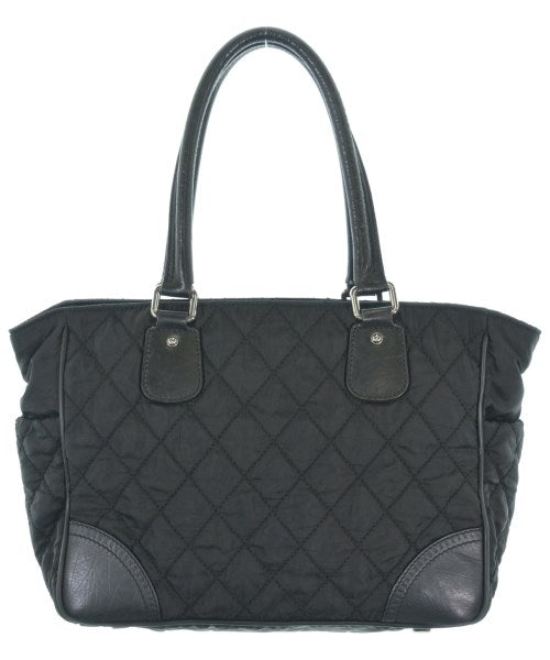 CHANEL กระเป๋าถือขนาดใหญ่