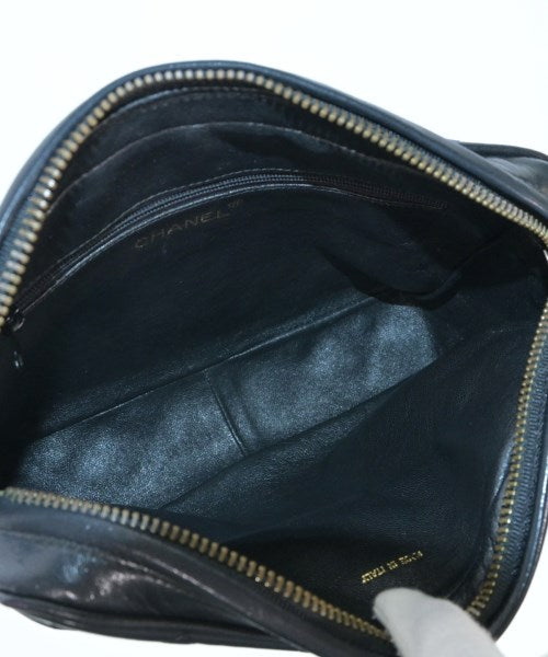 CHANEL กระเป๋าสะพาย
