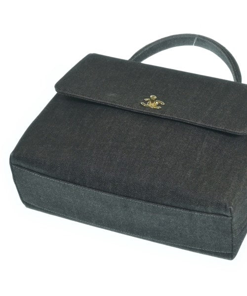 CHANEL กระเป๋าถือ