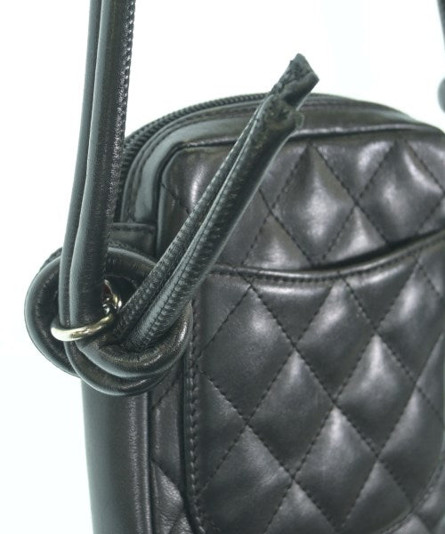 CHANEL กระเป๋าสะพาย