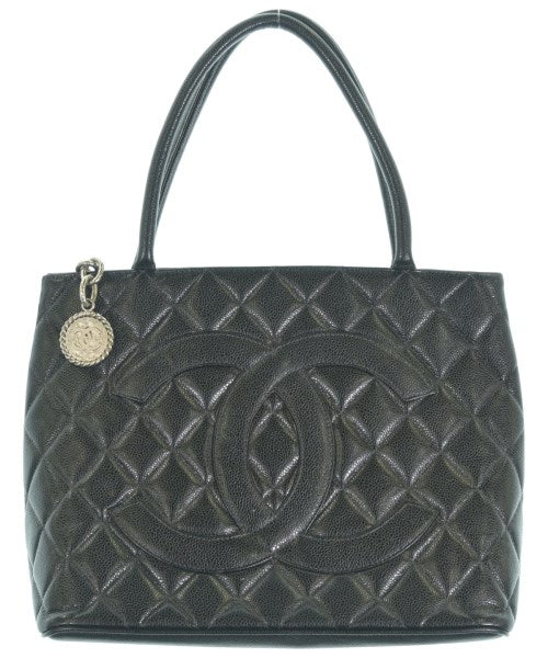 CHANEL กระเป๋าถือขนาดใหญ่
