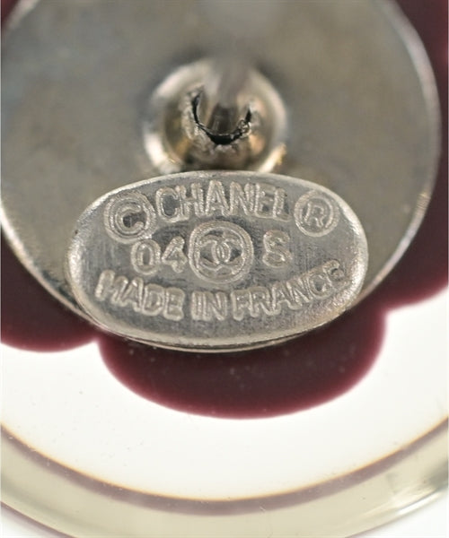 CHANEL เจาะ