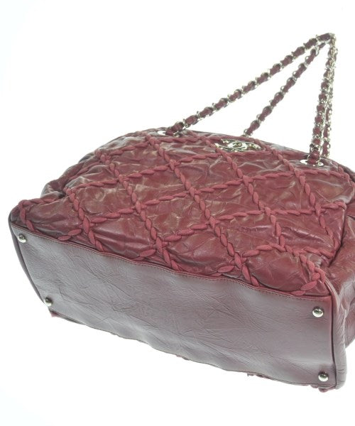 CHANEL กระเป๋าสะพาย
