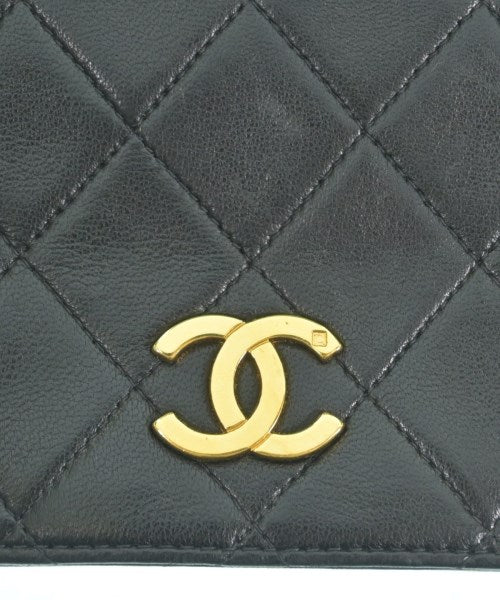 CHANEL กระเป๋าสะพาย