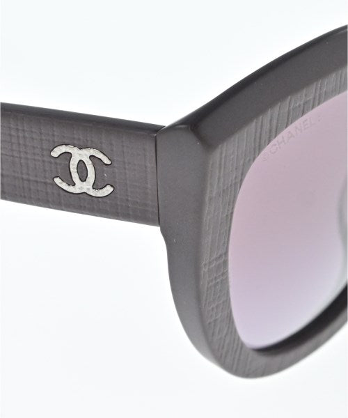 CHANEL แว่นกันแดด