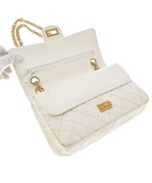 CHANEL กระเป๋าสะพาย