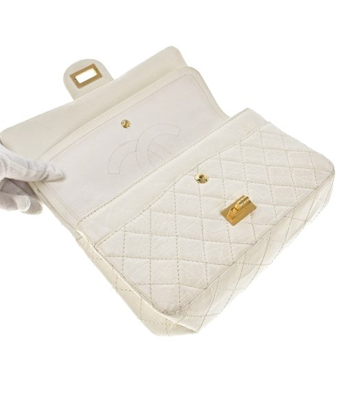 CHANEL กระเป๋าสะพาย