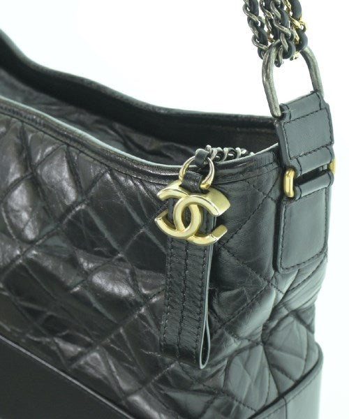 CHANEL กระเป๋าสะพาย