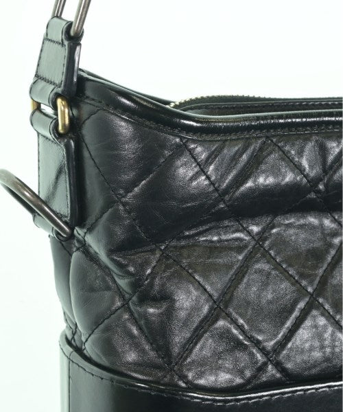 CHANEL กระเป๋าสะพาย