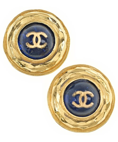 CHANEL เจาะ