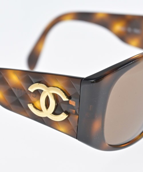 CHANEL แว่นกันแดด