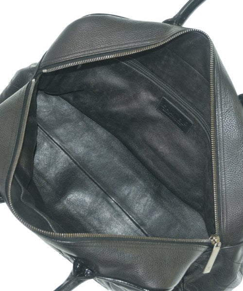 CHANEL กระเป๋าใส่อุปกรณ์ขนาดใหญ่