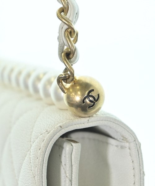 CHANEL กระเป๋าสะพาย