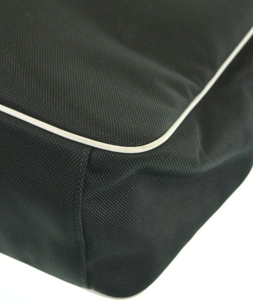 CHANEL กระเป๋าถือ