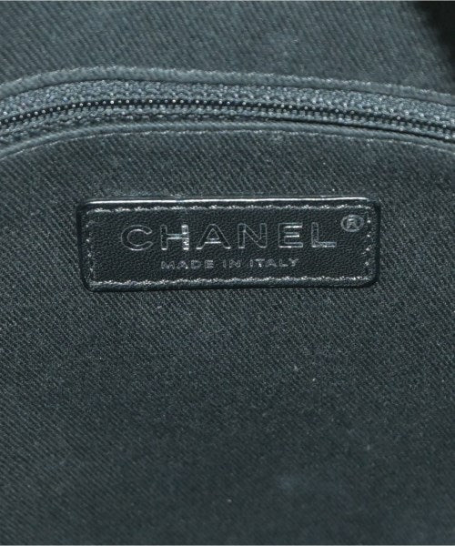 CHANEL กระเป๋าถือ