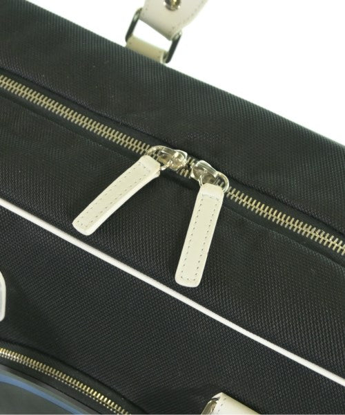 CHANEL กระเป๋าถือ