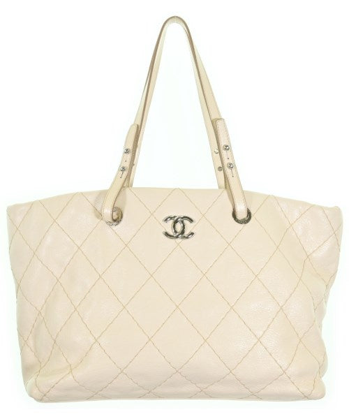 CHANEL กระเป๋าถือขนาดใหญ่