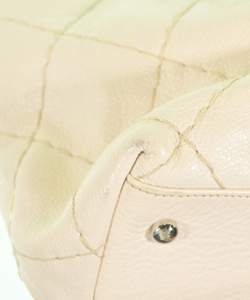 CHANEL กระเป๋าถือขนาดใหญ่