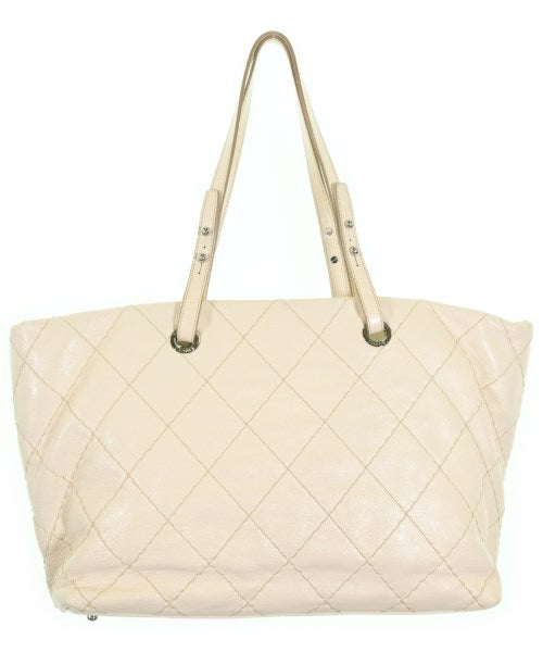 CHANEL กระเป๋าถือขนาดใหญ่