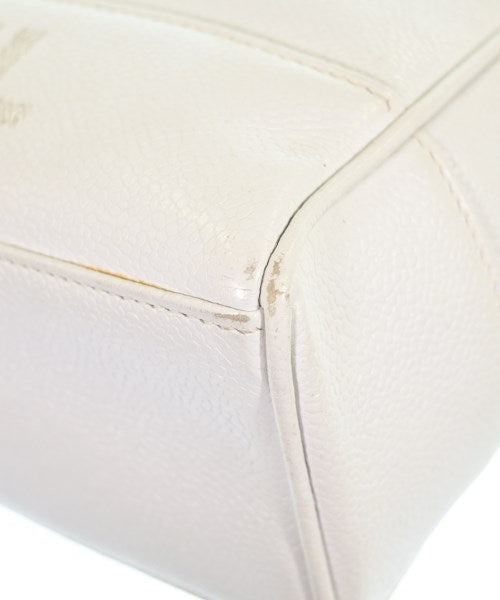 CHANEL กระเป๋าสะพาย