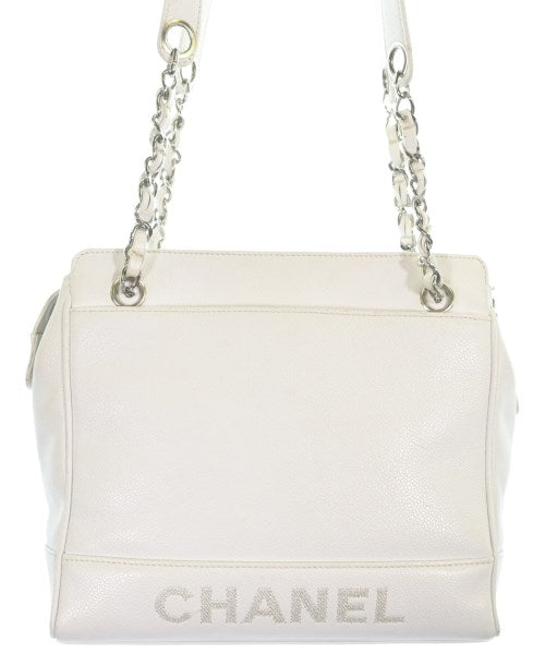 CHANEL กระเป๋าสะพาย
