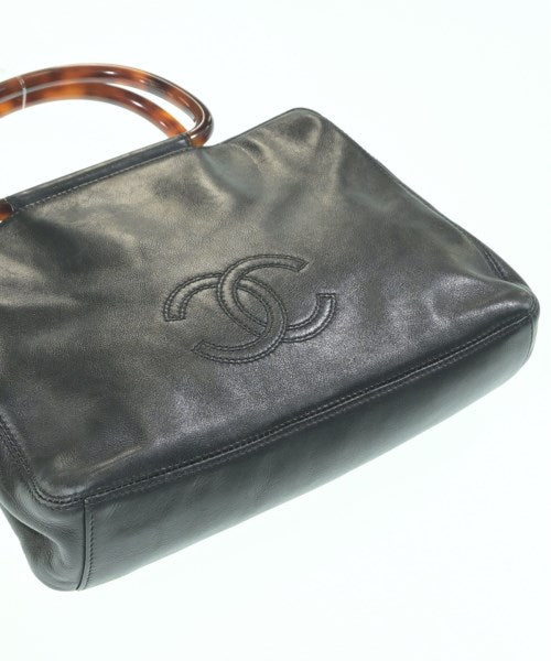 CHANEL กระเป๋าถือ