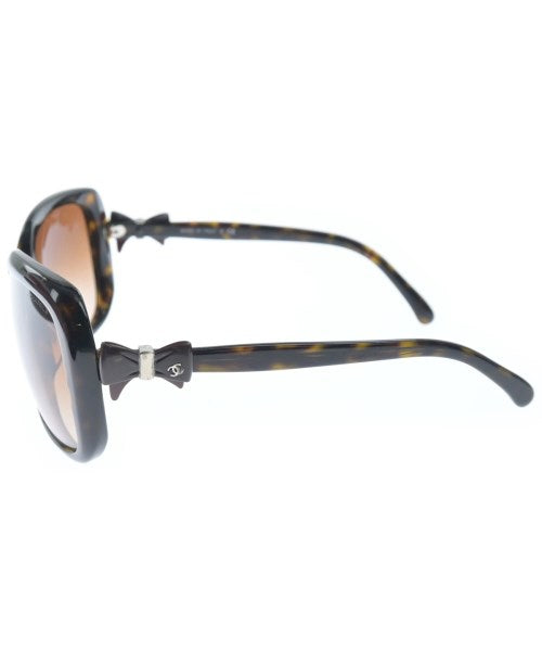 CHANEL แว่นกันแดด