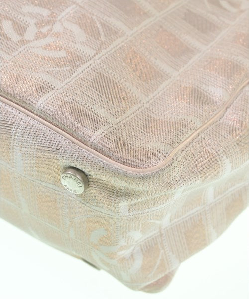 CHANEL กระเป๋าถือขนาดใหญ่