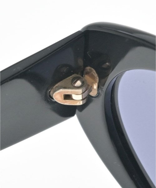 CHANEL แว่นกันแดด