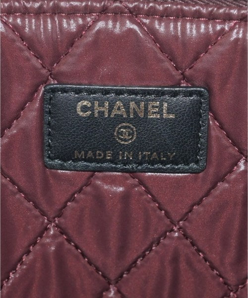 CHANEL คลัตช์