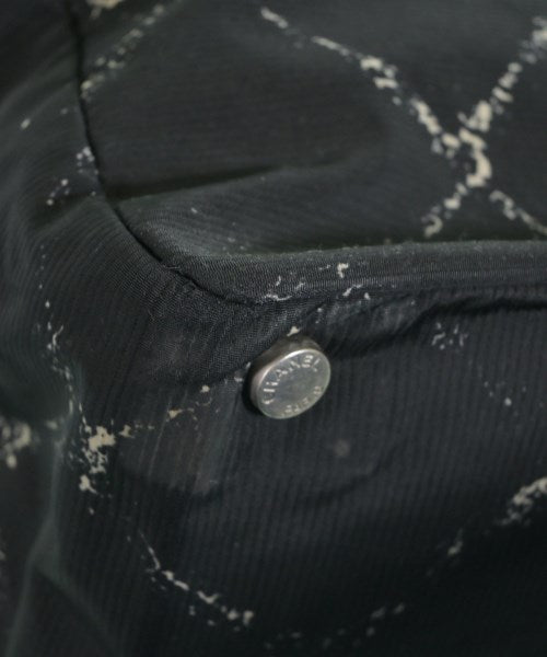 CHANEL กระเป๋าถือขนาดใหญ่