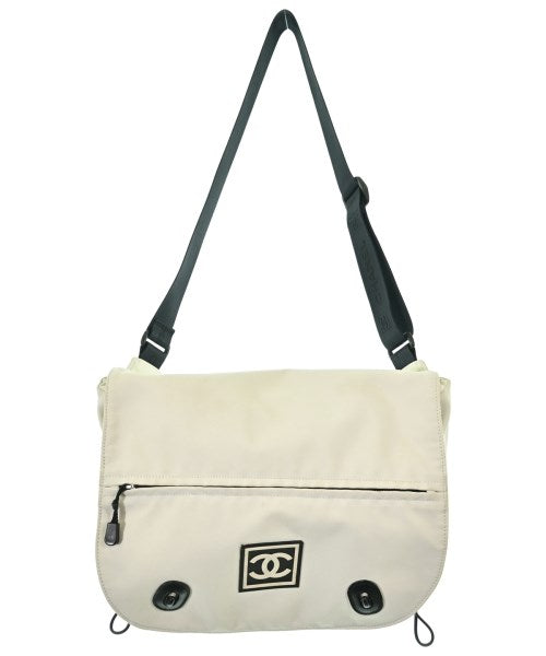 CHANEL กระเป๋าสะพาย