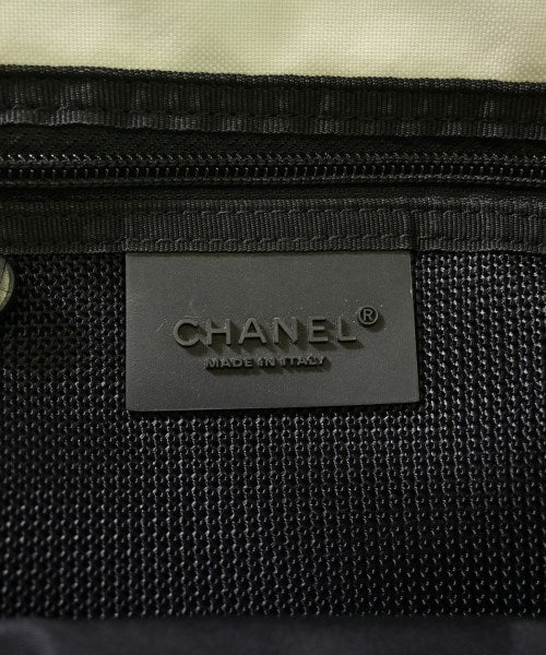 CHANEL กระเป๋าสะพาย