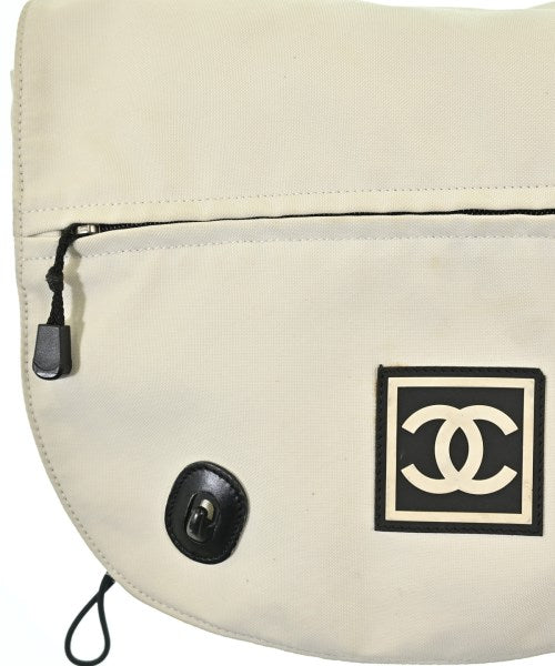 CHANEL กระเป๋าสะพาย
