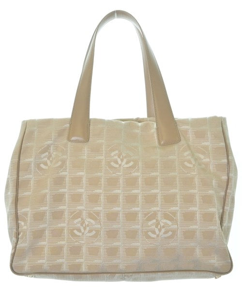 CHANEL กระเป๋าถือขนาดใหญ่