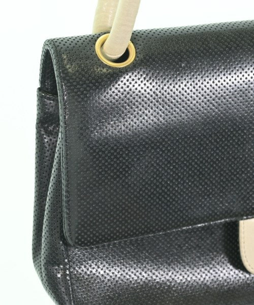 CHANEL กระเป๋าถือ