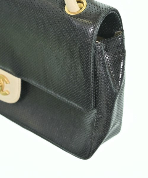CHANEL กระเป๋าถือ