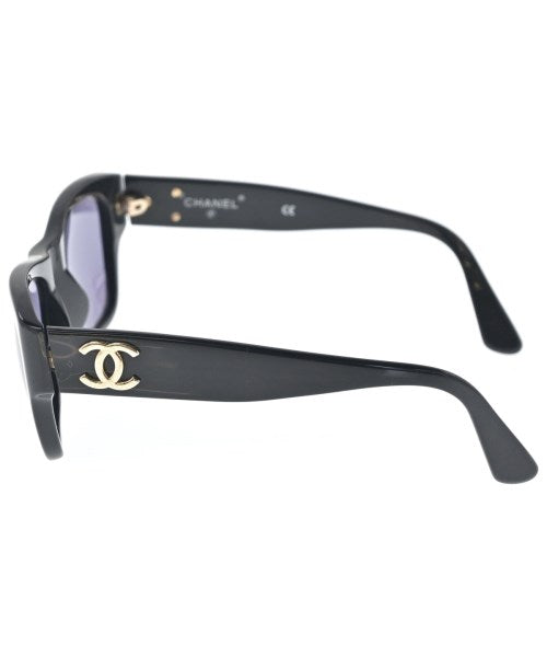 CHANEL แว่นกันแดด