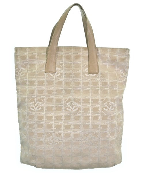 CHANEL กระเป๋าถือขนาดใหญ่