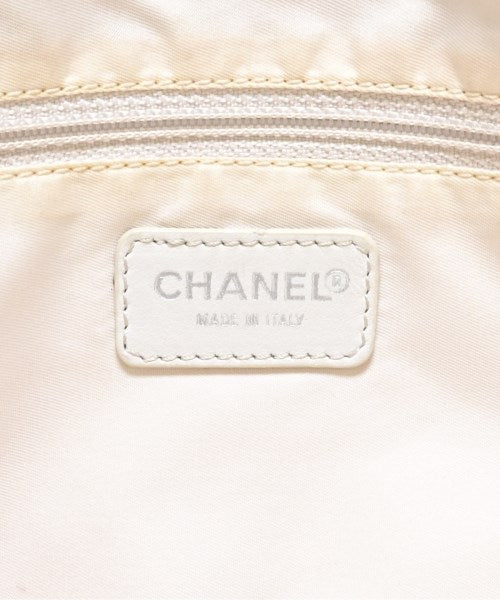 CHANEL กระเป๋าถือขนาดใหญ่